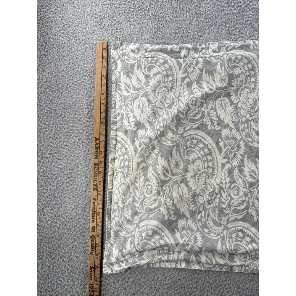 Pottery Barn Alessandra Scroll Standard Pillow Sham Gray Cream French‎ Country